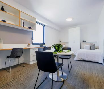 Deluxe Twin Share Studio(Mid floor Level 6-15) - Photo 1