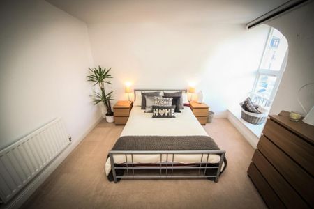 2 bedroom flat to rent - Photo 5