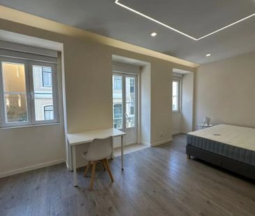 Rua dos Açores, Lisbon, Lisbon 1000-268 - Photo 1