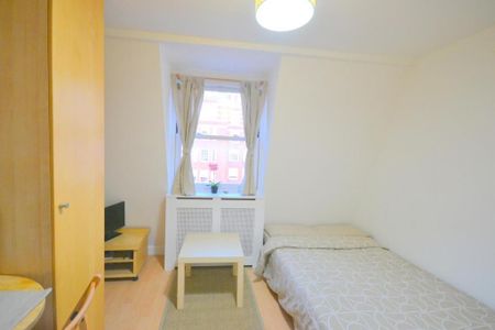 Flat 15 Claverton Street, Pimlico SW1V 3AX - Photo 2