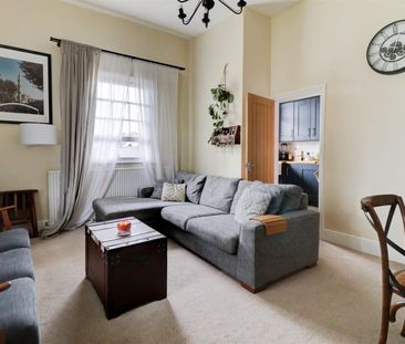 2 BED Flat To rent - Photo 1