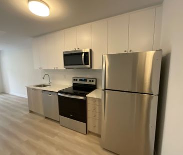 For Lease - 25 Palace St Street, Kitchener, Ontario - Photo 3