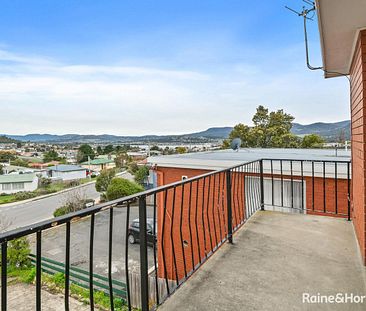 2/87 Box Hill Road, Claremont, TAS 7011 - Photo 2