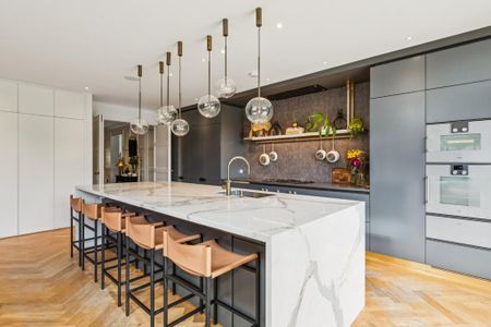 5 bedroom semi-detached house to rent - Photo 4