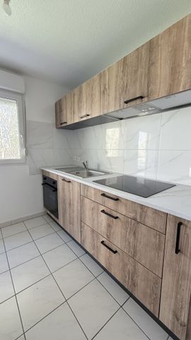 Location Appartement 2 pièces 45m² LENS 62300 - Photo 5