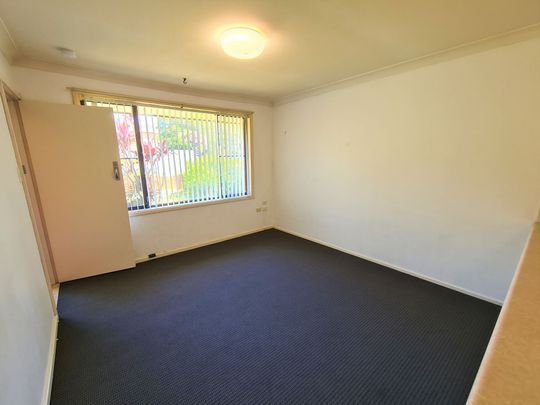 Convenient Coastal Living - Walk to CBD, Shops & Cafés - Photo 1