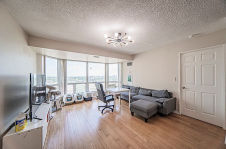 For Lease - 1 Lee Centre Drive Unit# 1905, Toronto, Ontario - Photo 4