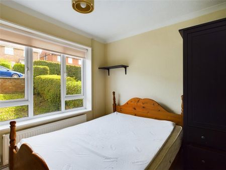 4 bedroom terraced house to rent - Photo 4