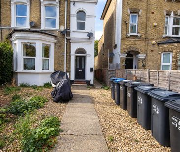 Woodside Green, London, SE25 5HU - Photo 6