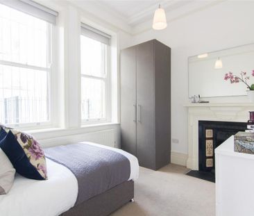 3 bedroom flat to rent - Photo 3