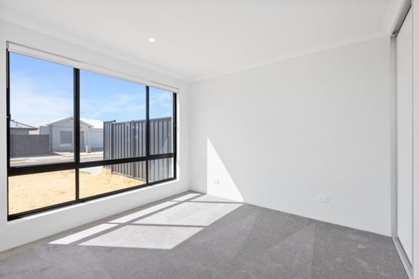 Stylish Living in a Thriving Community - Photo 1