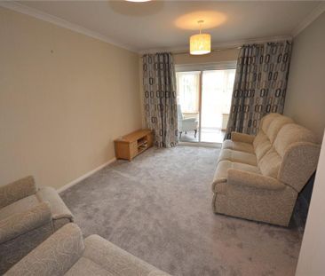 2 bedroom bungalow to rent - Photo 1