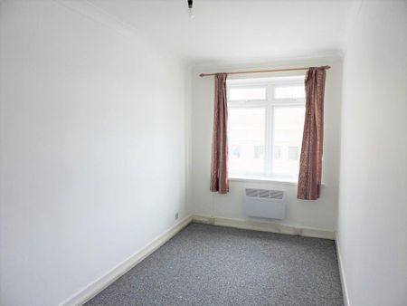 3 bedroom maisonette to rent - Photo 5