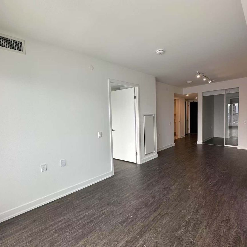 For Lease - 88 Queen Street Unit# 1907, Toronto, Ontario - Photo 1