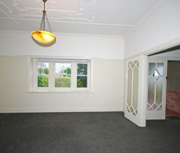 2 Bedroom Home - a Short Stroll to All Centre Road Offers! - Photo 3