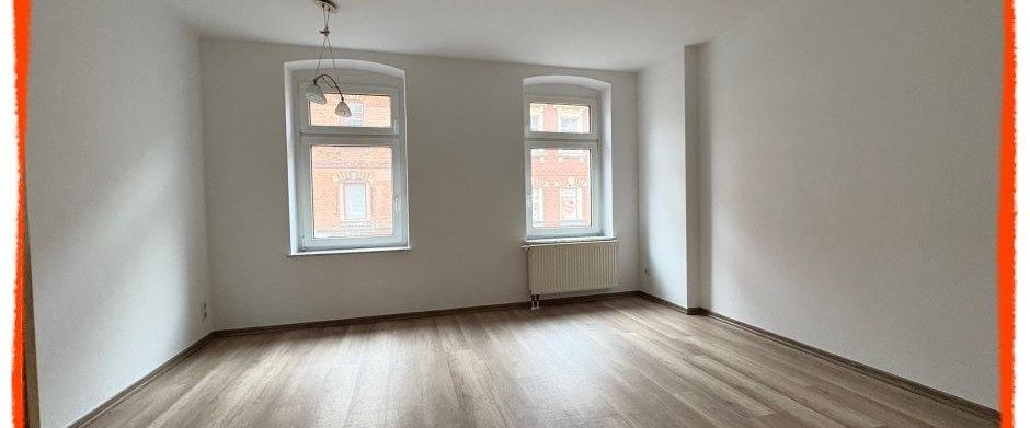 2-Zimmer- Hochparterre-Wohnung, gut geschnitten und in perfekter Lage, zu vermieten! - Foto 1