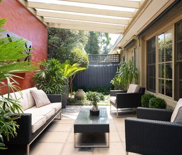 2/425 Barkers Road, Kew VIC 3101 - Photo 4