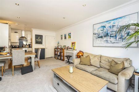 York Road, Weybridge, Surrey, KT13 9DT - Photo 5