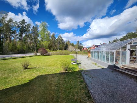 Bergslagsvägen, Hallstahammar - Photo 5