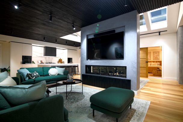 Immaculate Home In Convenient Location! - Photo 1