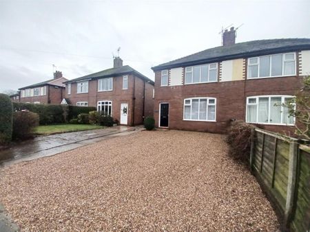 3 bedroom semi-detached house to rent - Photo 2