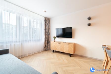 Dwa pokoje świeżo po remoncie, 44 m2. Azory. - Фото 3