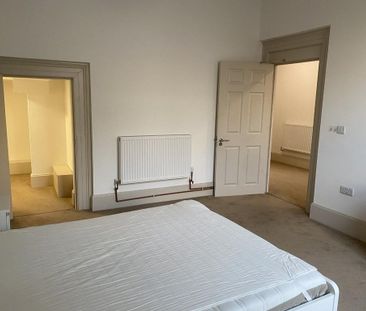 1 bedroom in a house share to rent - Photo 6