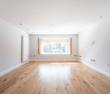 4 bedroom detached house to rent - Photo 1