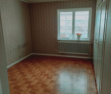 Pelarbacken, Hallstavik - Foto 2