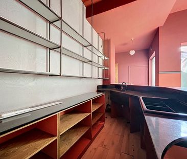 Appartement te huur in Tournai voor € 775 met 1 slaapkamer - Photo 1