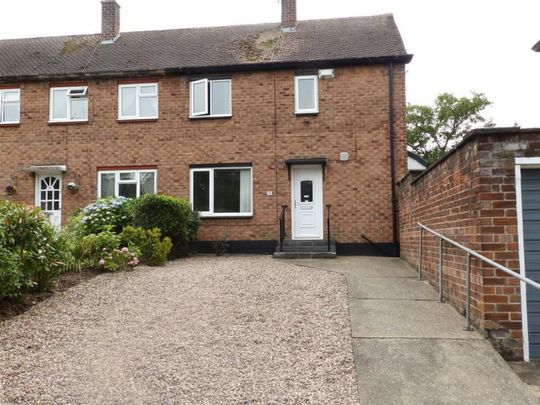 3 bedroom House To Let - Photo 1