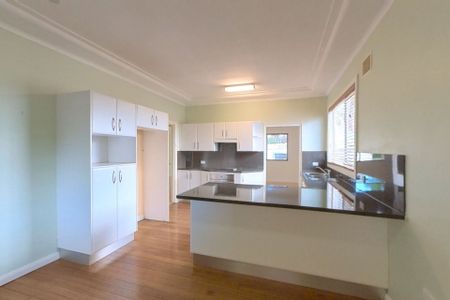 73 Janet Street, North Lambton NSW 2299 - Photo 2