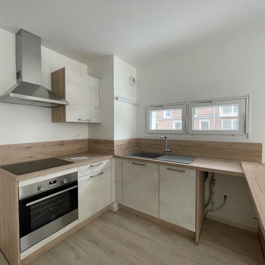 location Appartement T2 DE 41.93m² À AMIENS - Photo 1