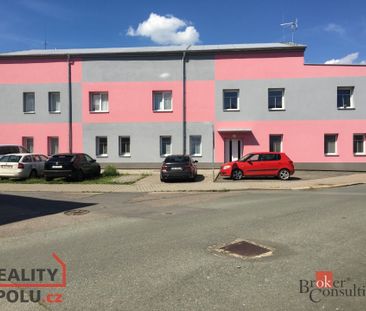 Pronájem bytu 1+kk a garsoniéry 45 m² - Fotografie 4