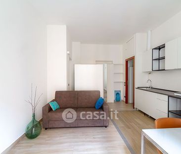 Monolocale in Affitto in Via Francesco Caracciolo 30 a Milano - Photo 2