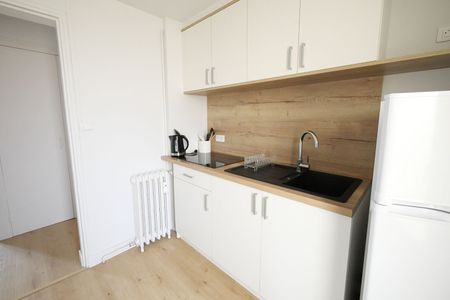 Location Appartement 4 pièces 64m² - Photo 5