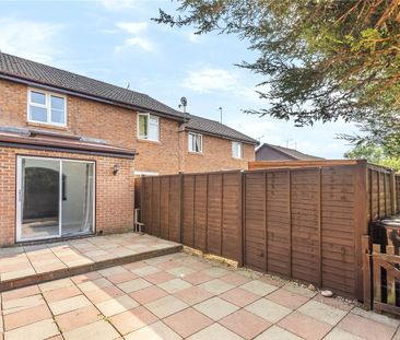 2 bedroom terraced house to rent - Photo 2