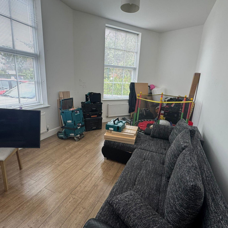 Manor Drive North - Photo 4