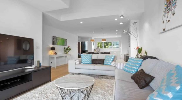 76 Hobsonville Point Road, Hobsonville - Photo 1