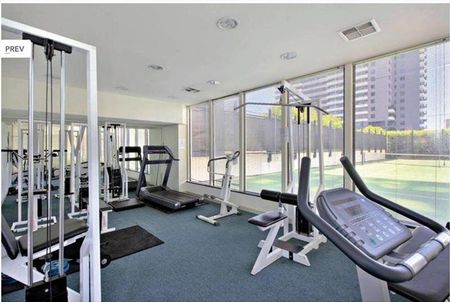 City living at its best! - Photo 5