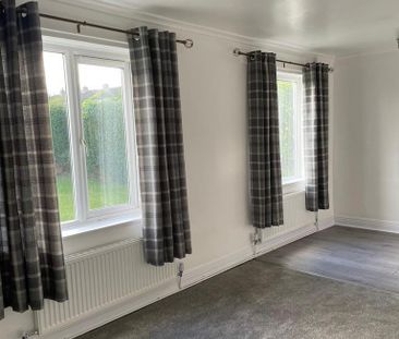 2 bedroom semi-detached house to rent - Photo 4