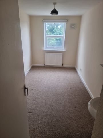 4 Bed Maisonette, Upper North Street, BN1 - Photo 3