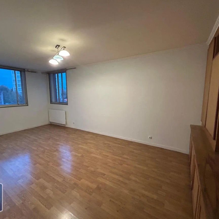 Appartement à louer 3 pièces 67.8m² - Photo 2