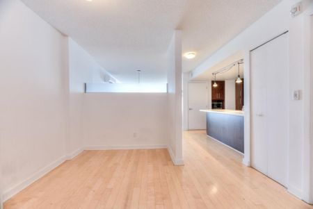 Nouveauté sur le marché Appartement à louer - Montréal (Ville-Marie) (Centre) - Photo 2