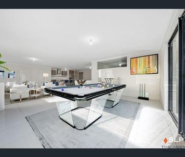 Size Does Matter! - Photo 6