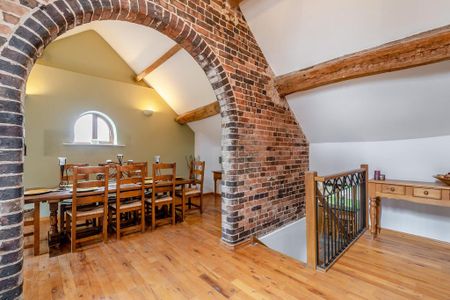 5 bedroom barn conversion to rent - Photo 5