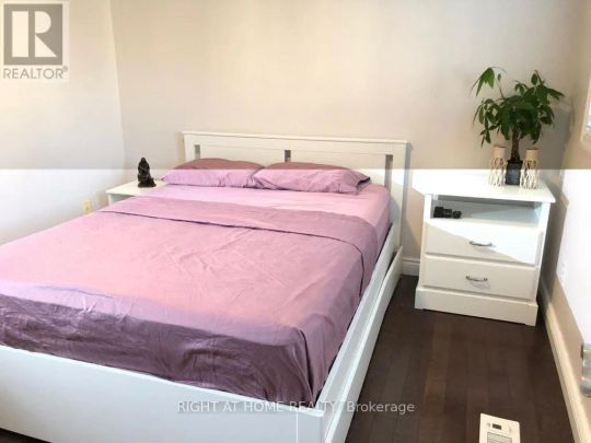 3919 ARVONA PLACE - Photo 1