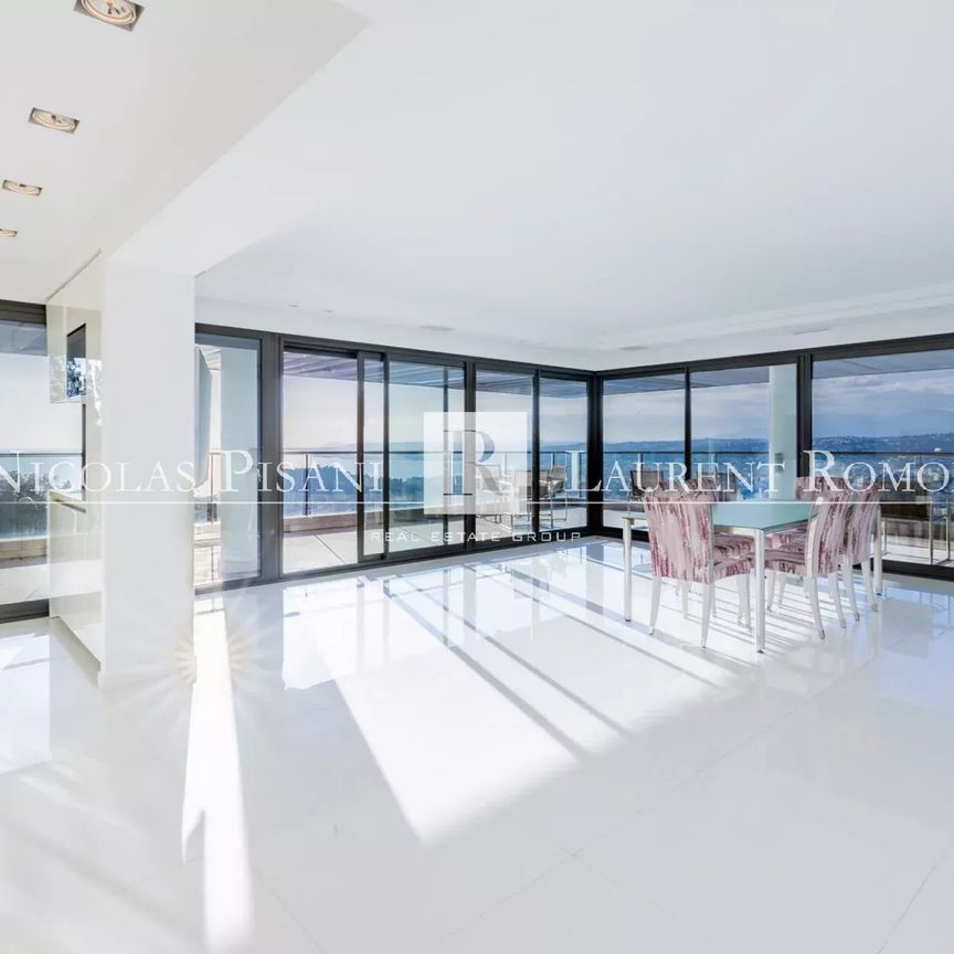 Location Appartement 5 pièces 138m² VILLEFRANCHE SUR MER 06230 - Photo 1