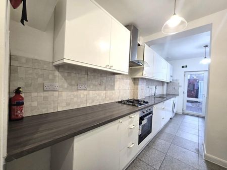 Gardner Road, London - Photo 5