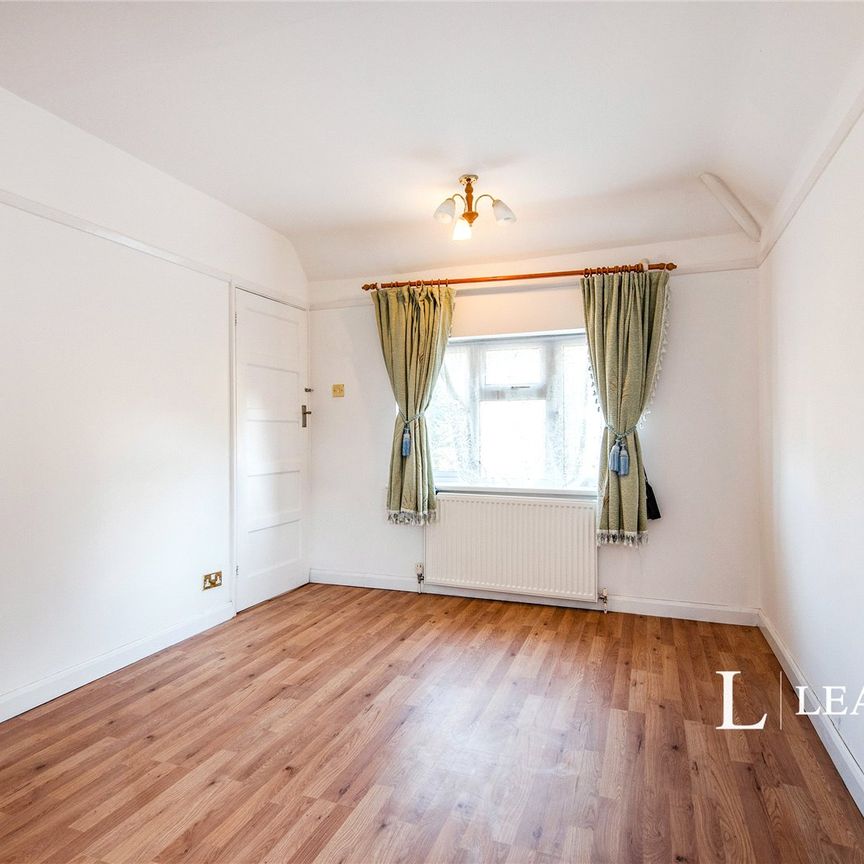 3 bedroom house to rent Mullway, SG6 - Photo 1